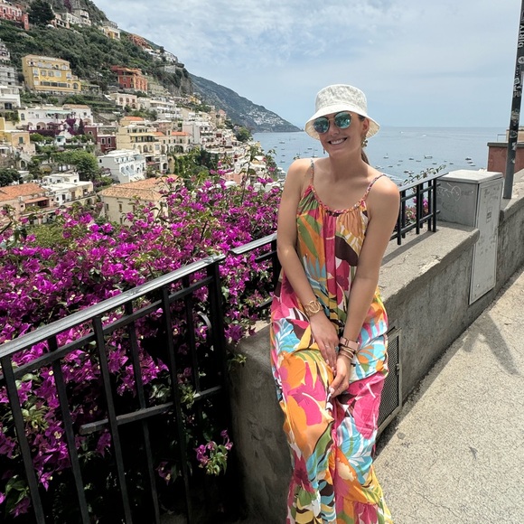 Meet the Posher Other - Meet your Posher, Melissa